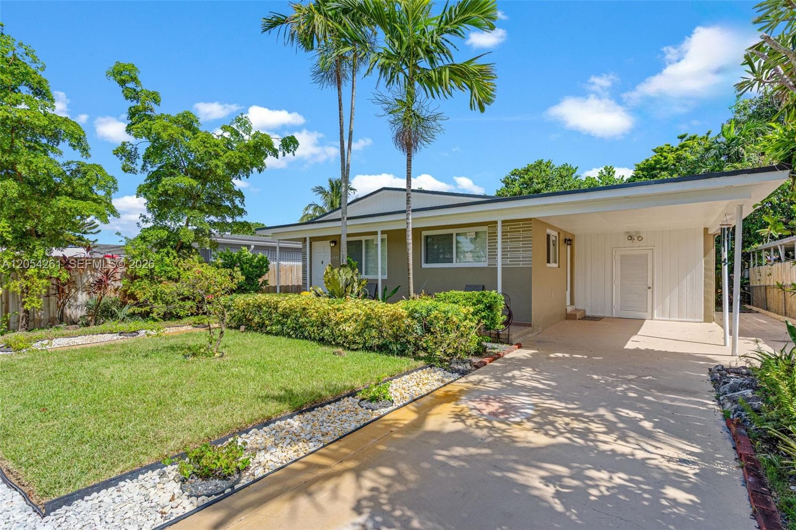 766 E 36th St, Hialeah FL 33013 photo 5