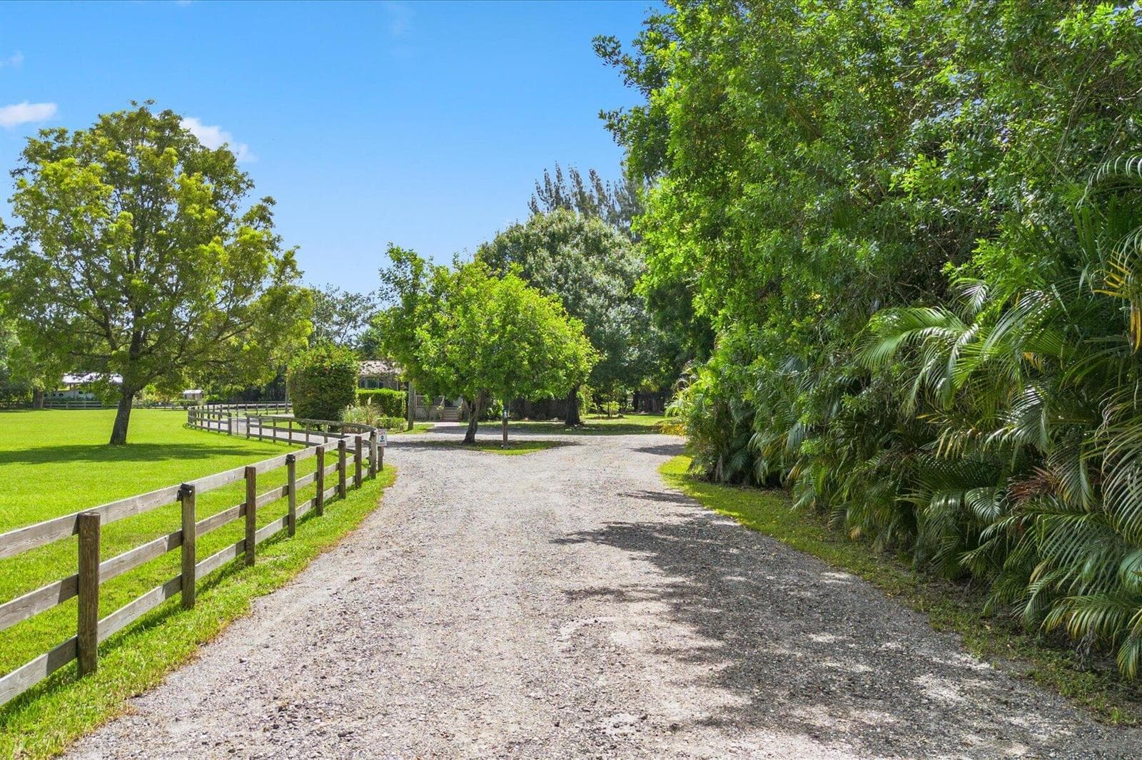 2454/2376 E Road, Loxahatchee FL 33470 photo 4