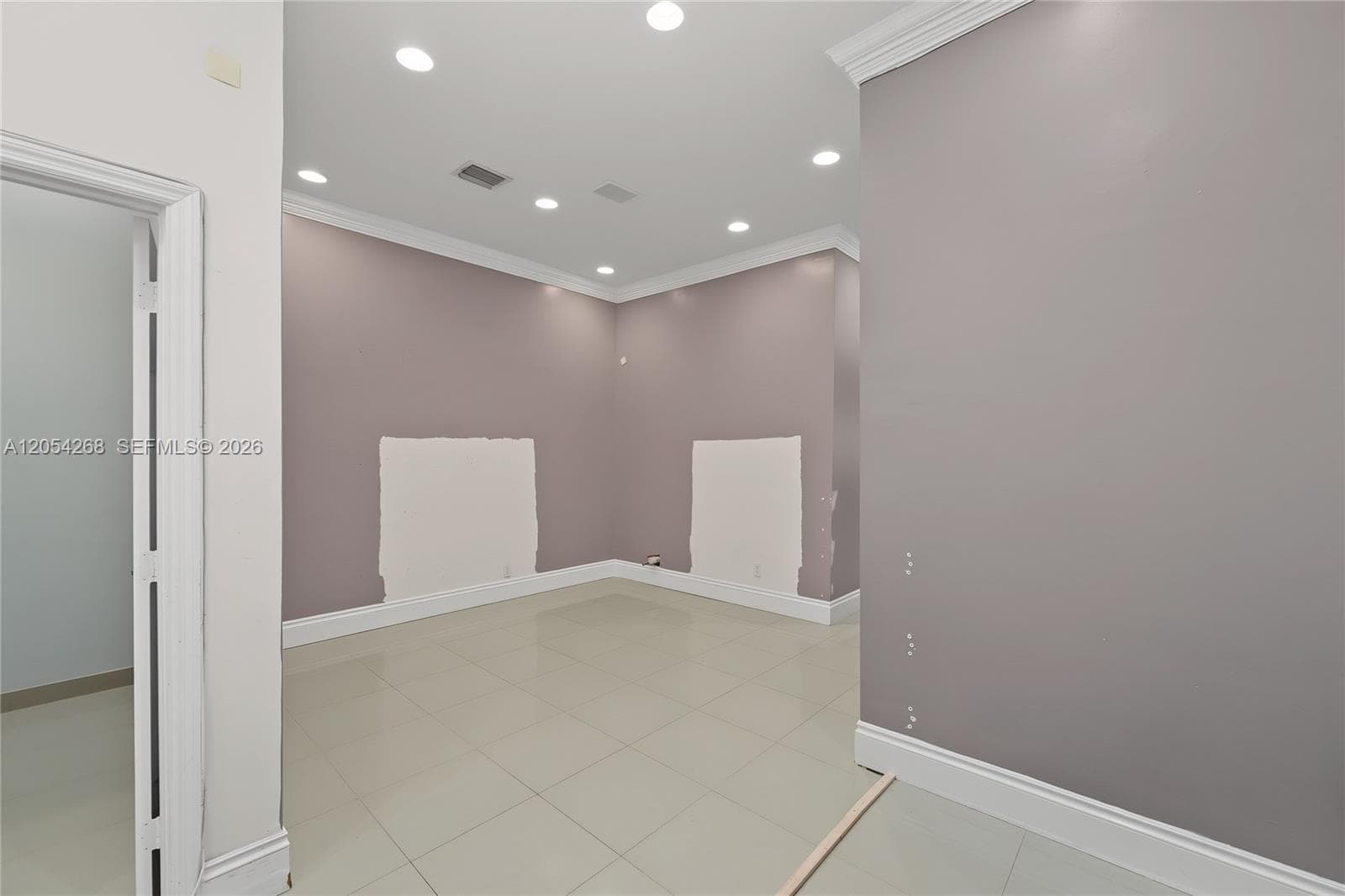 3313 NE 32nd St, Fort Lauderdale FL 33308 photo 2