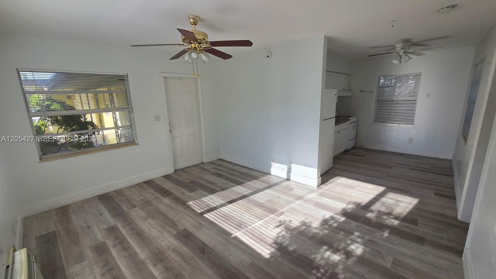 808 NE 10th St # 3, Hallandale Beach FL 33009
