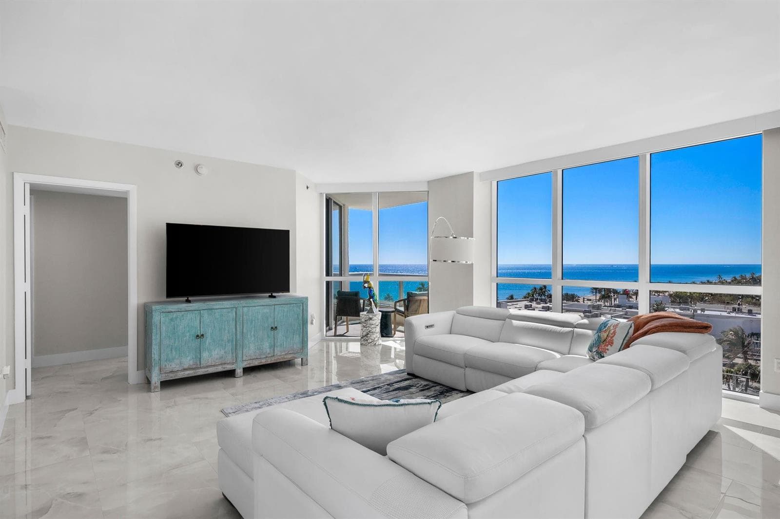 101 S Fort Lauderdale Beach Boulevard # 907, Fort Lauderdale FL 33316
