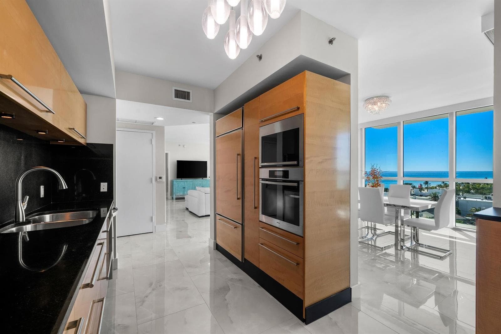 101 S Fort Lauderdale Beach Boulevard # 907, Fort Lauderdale FL 33316 photo 4