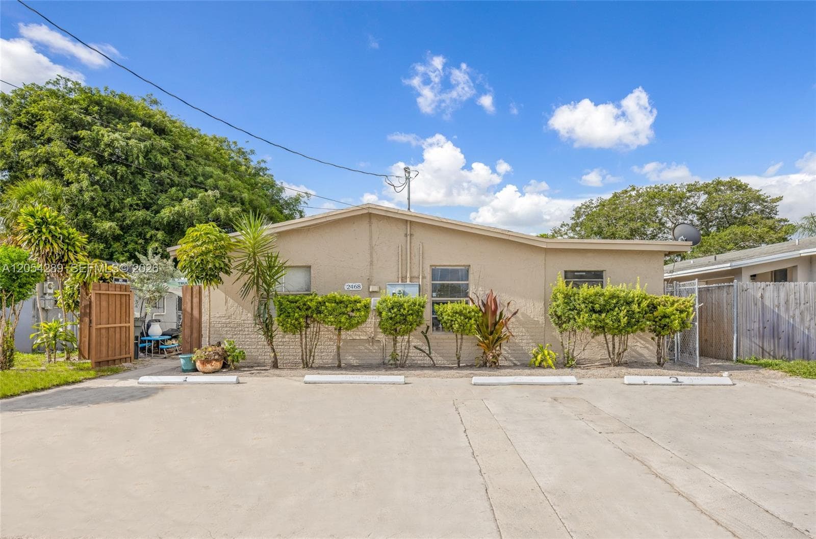 2468 NW 21st St # 2, Fort Lauderdale, FL 33311