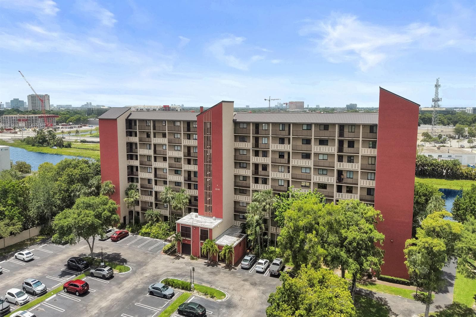 2200 S Cypress Bend Drive # 707, Pompano Beach FL 33069 photo 2
