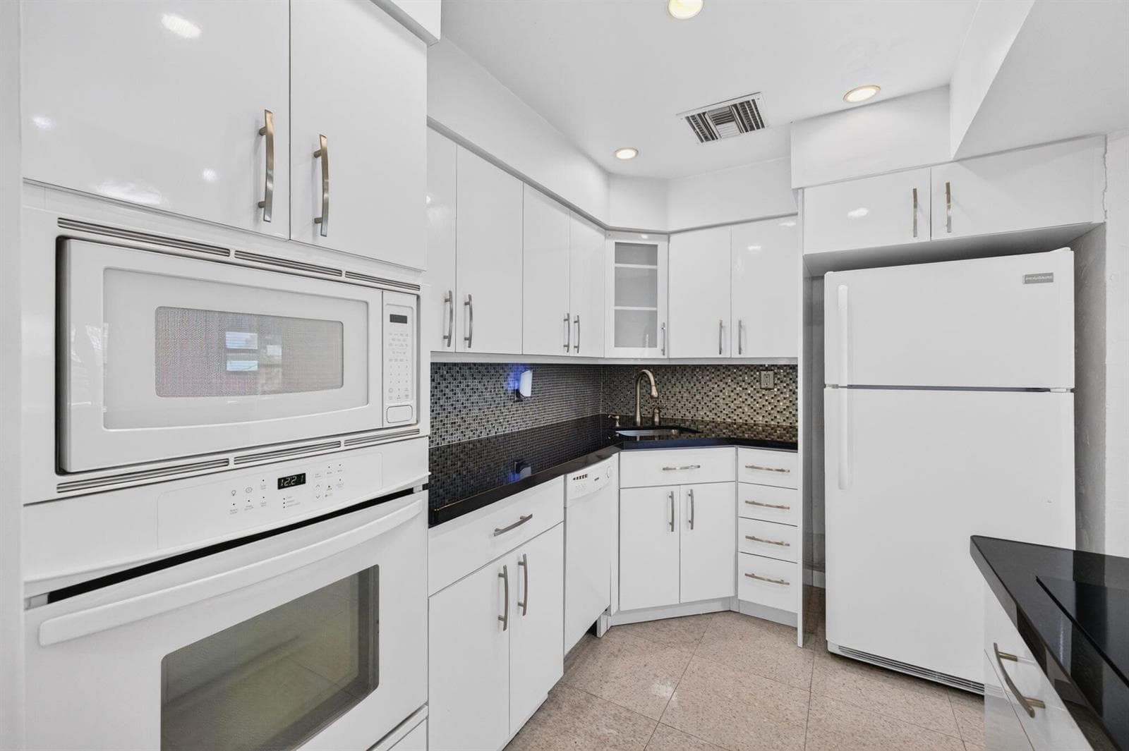 4836 NE 23RD Avenue # 31, Fort Lauderdale FL 33308 photo 4