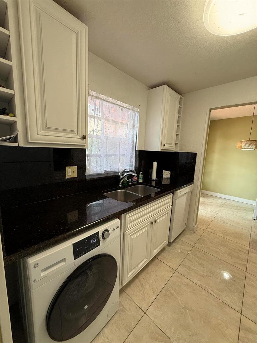 22 GOLFS EDGE # B, West Palm Beach FL 33417 photo 4