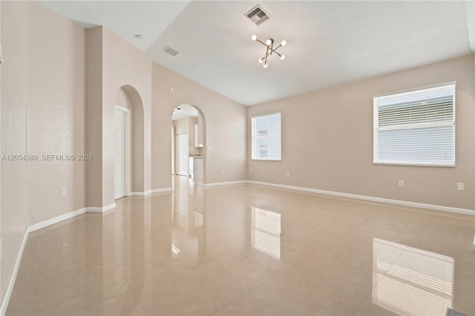 3710 NE 22nd Pl, Homestead FL 33033 photo 4