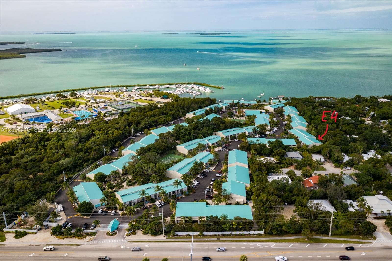 87200 Overseas Hwy # E4, Plantation Key FL 33036 photo 2