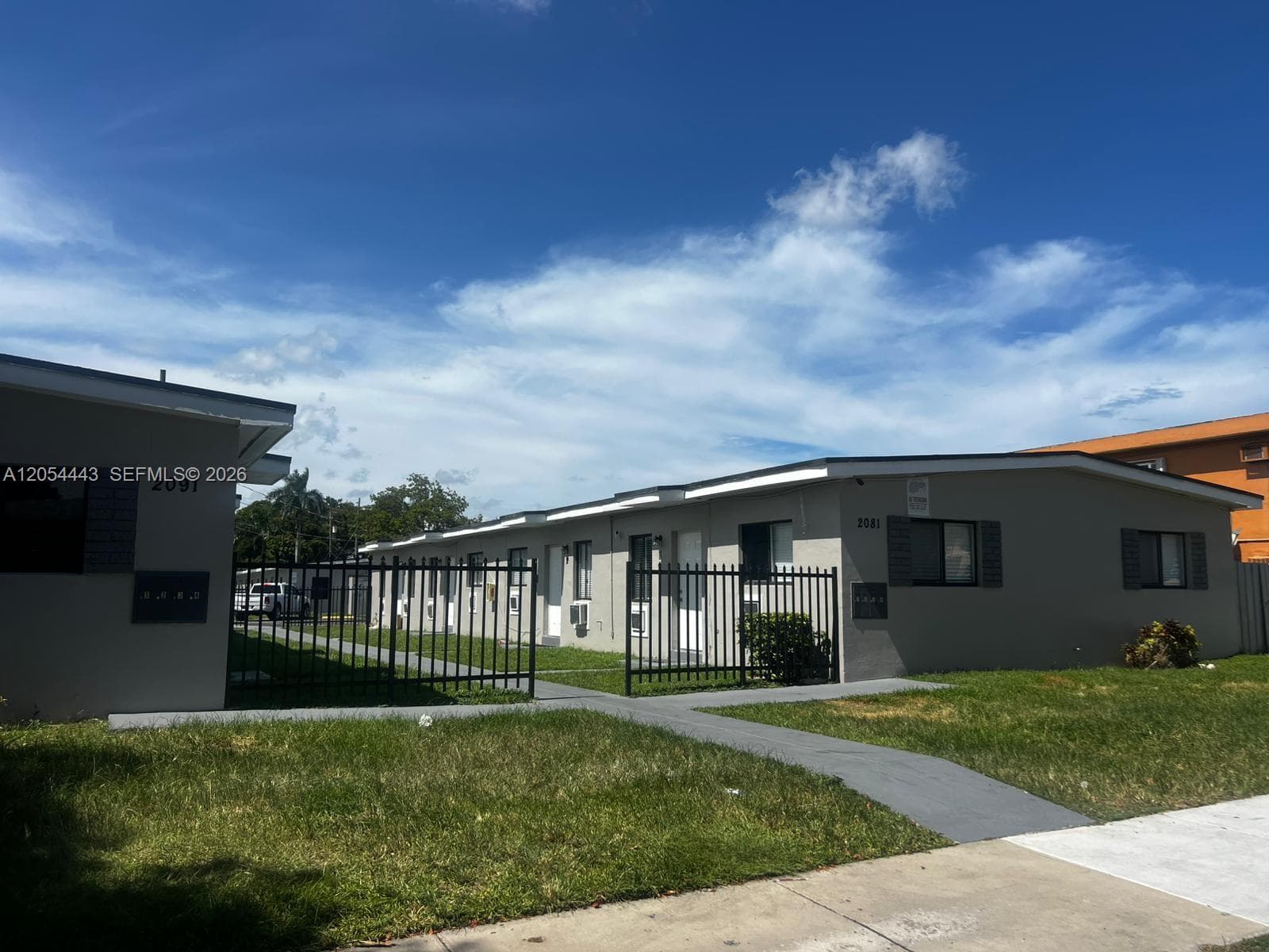 2081 NW 30st St # 4, Miami FL 33142