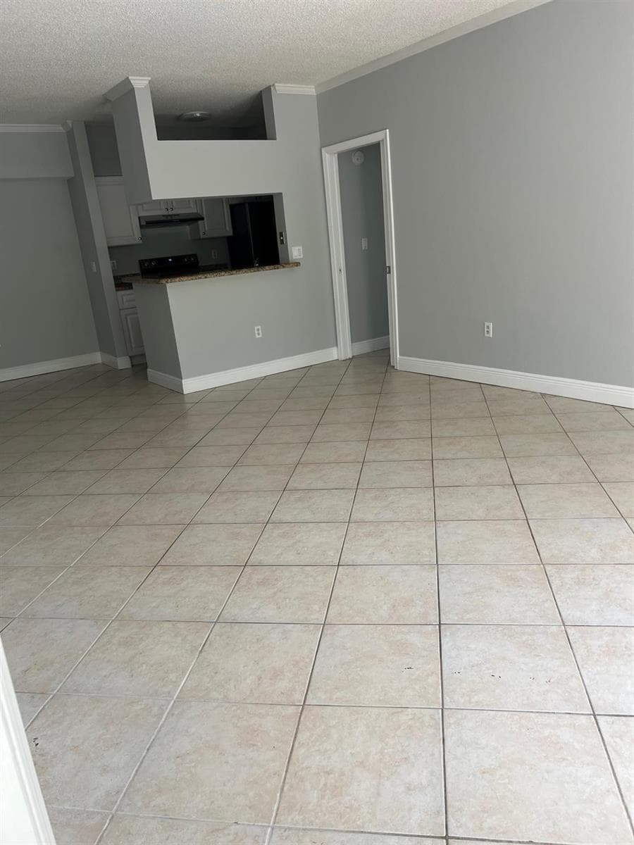11787 W ATLANTIC Boulevard # 323, Coral Springs FL 33071 photo 2