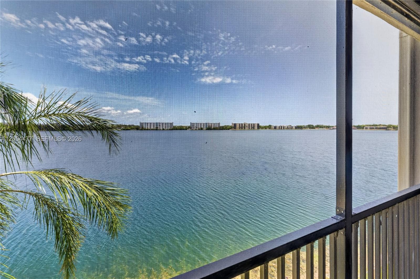 117 Lake Emerald Dr # 408, Oakland Park FL 33309 photo 3