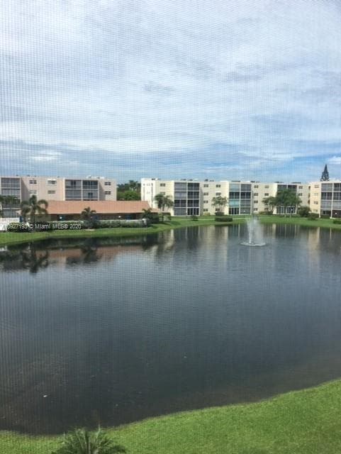 315 SE 11TH Terrace # 305, Dania Beach FL 33004