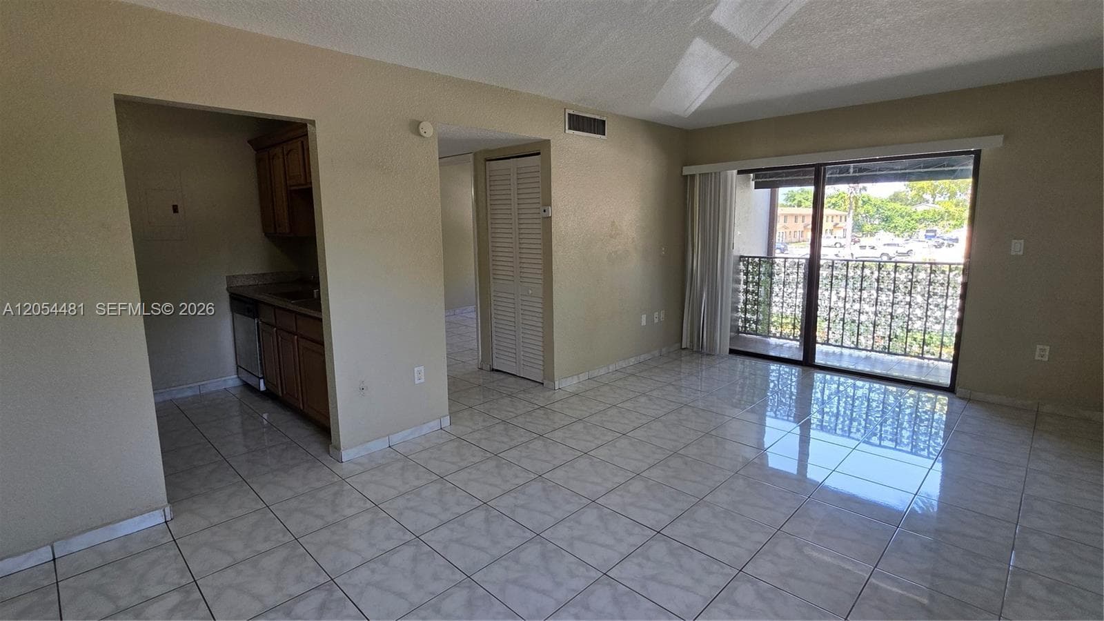 7429 SW 152nd Ave # 13-201, Miami, FL 33193 photo 2