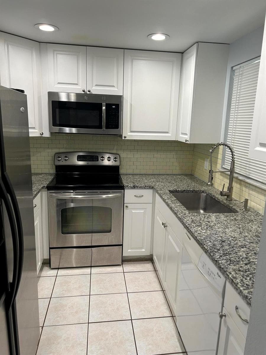 890 N Federal Highway # 102, Lantana FL 33462 photo 3