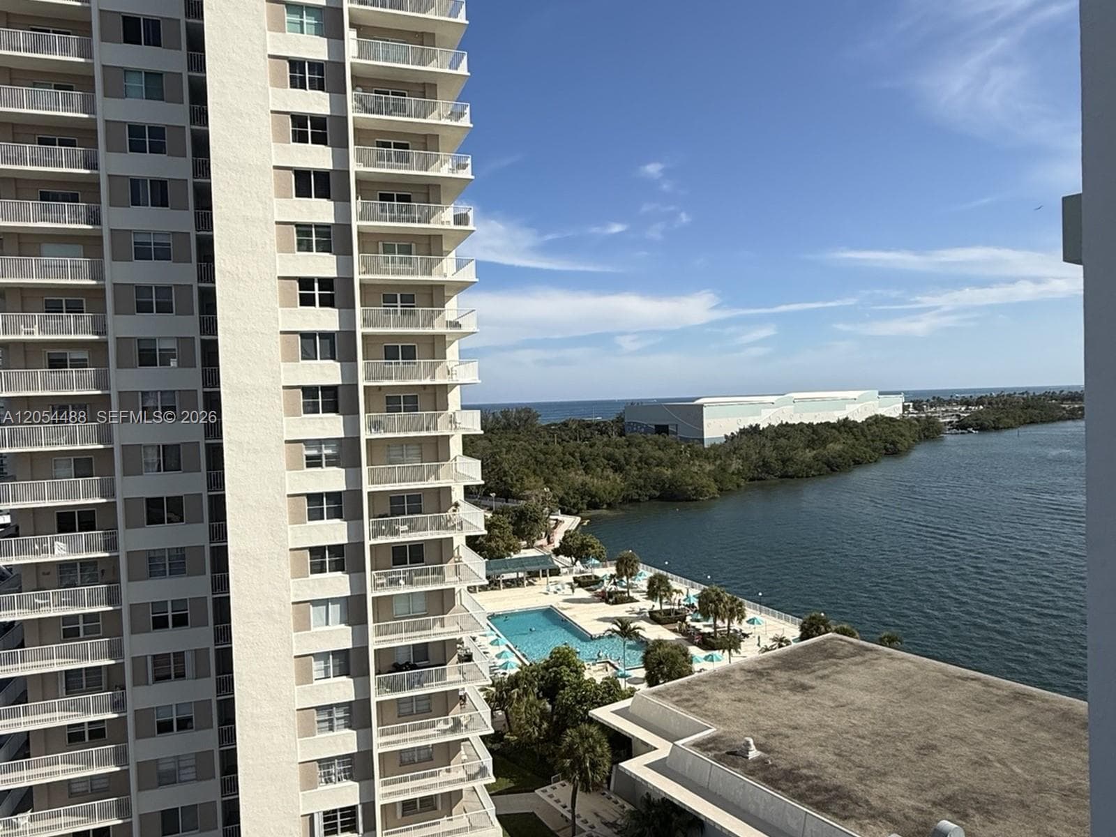 500 Bayview Dr # 1031, Sunny Isles Beach FL 33160 photo 3