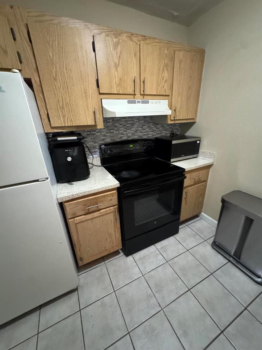 5090 ELMHURST Road # C, West Palm Beach FL 33417 photo 5