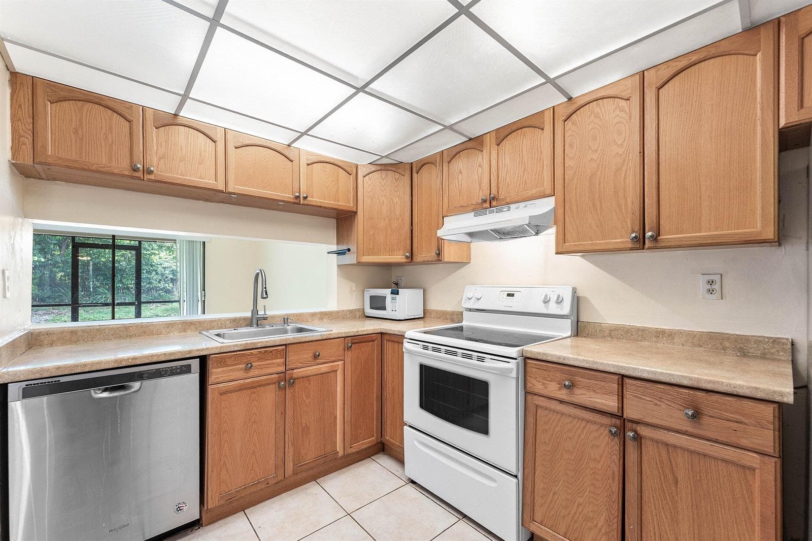 9050 NW 28TH Street # 112, Coral Springs FL 33065 photo 3