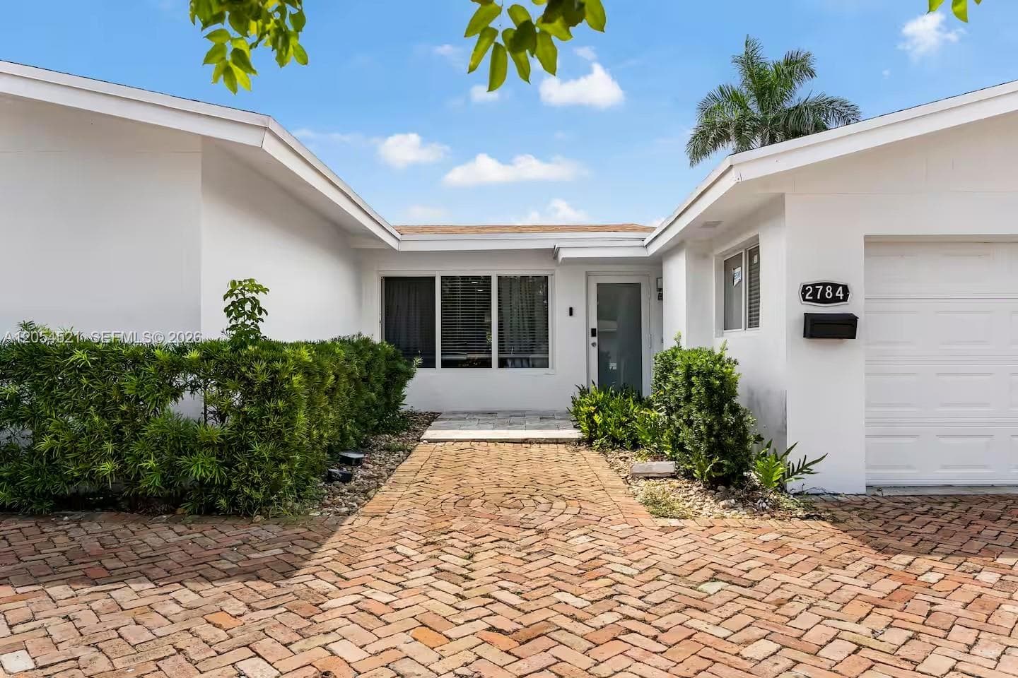 2784 NE 30th St, Lighthouse Point FL 33064 photo 4
