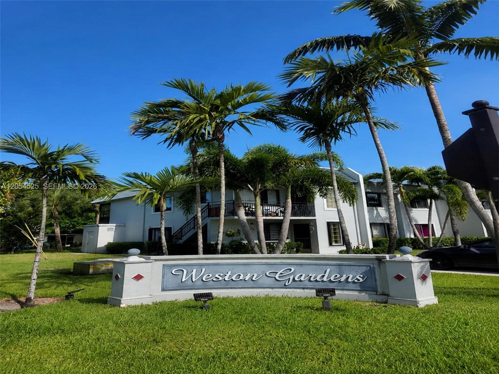 16571 Blatt Blvd # 203, Weston FL 33326