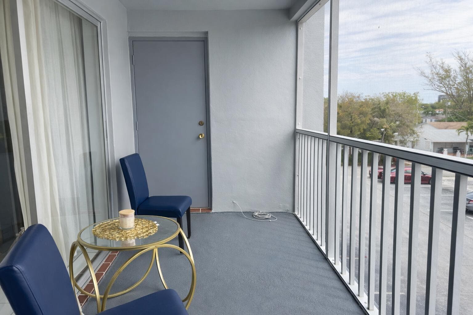 215 SE 3RD Avenue # 306D, Hallandale Beach FL 33009 photo 2