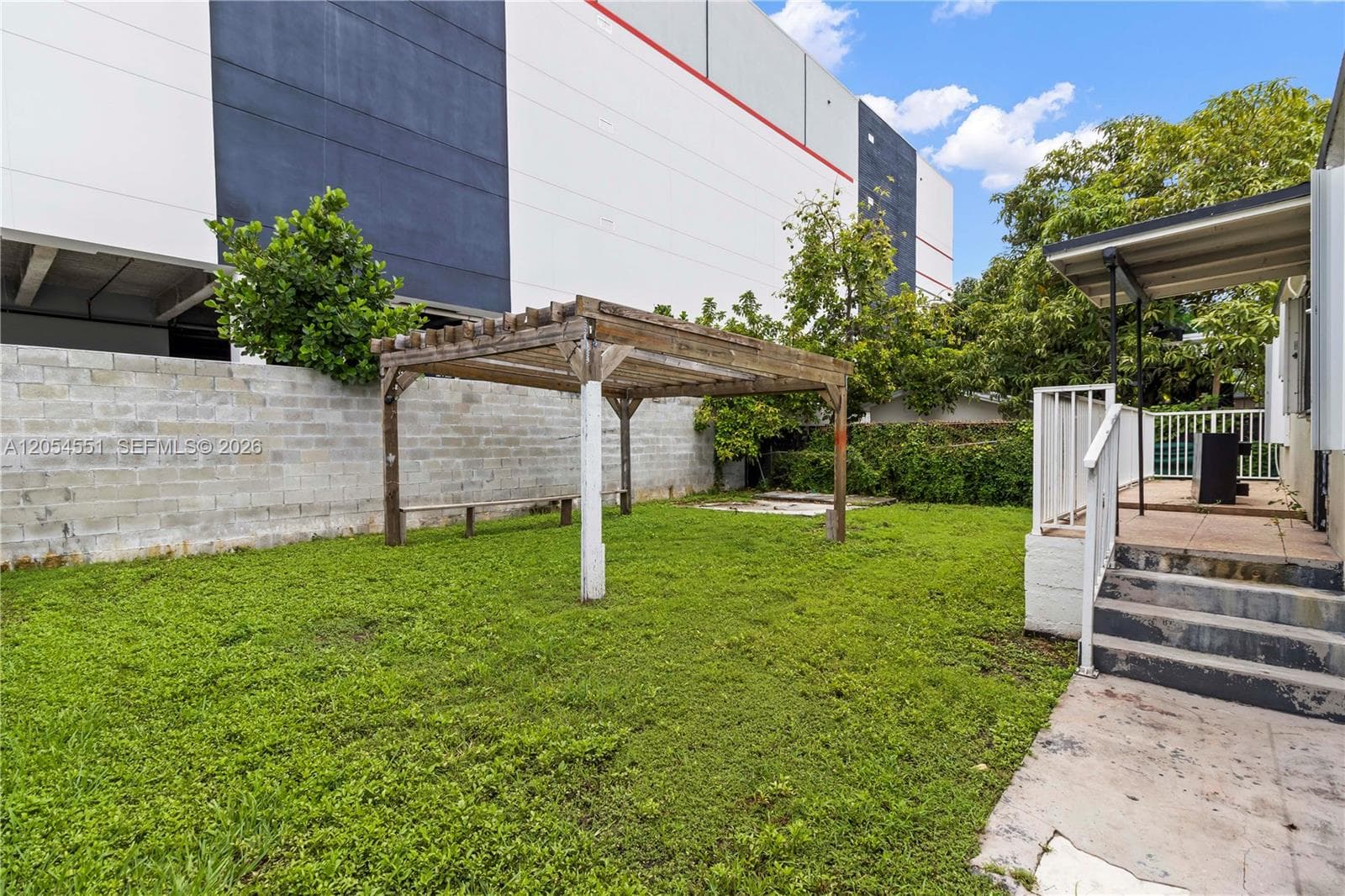 3527 NW 34th St, Miami FL 33142 photo 4