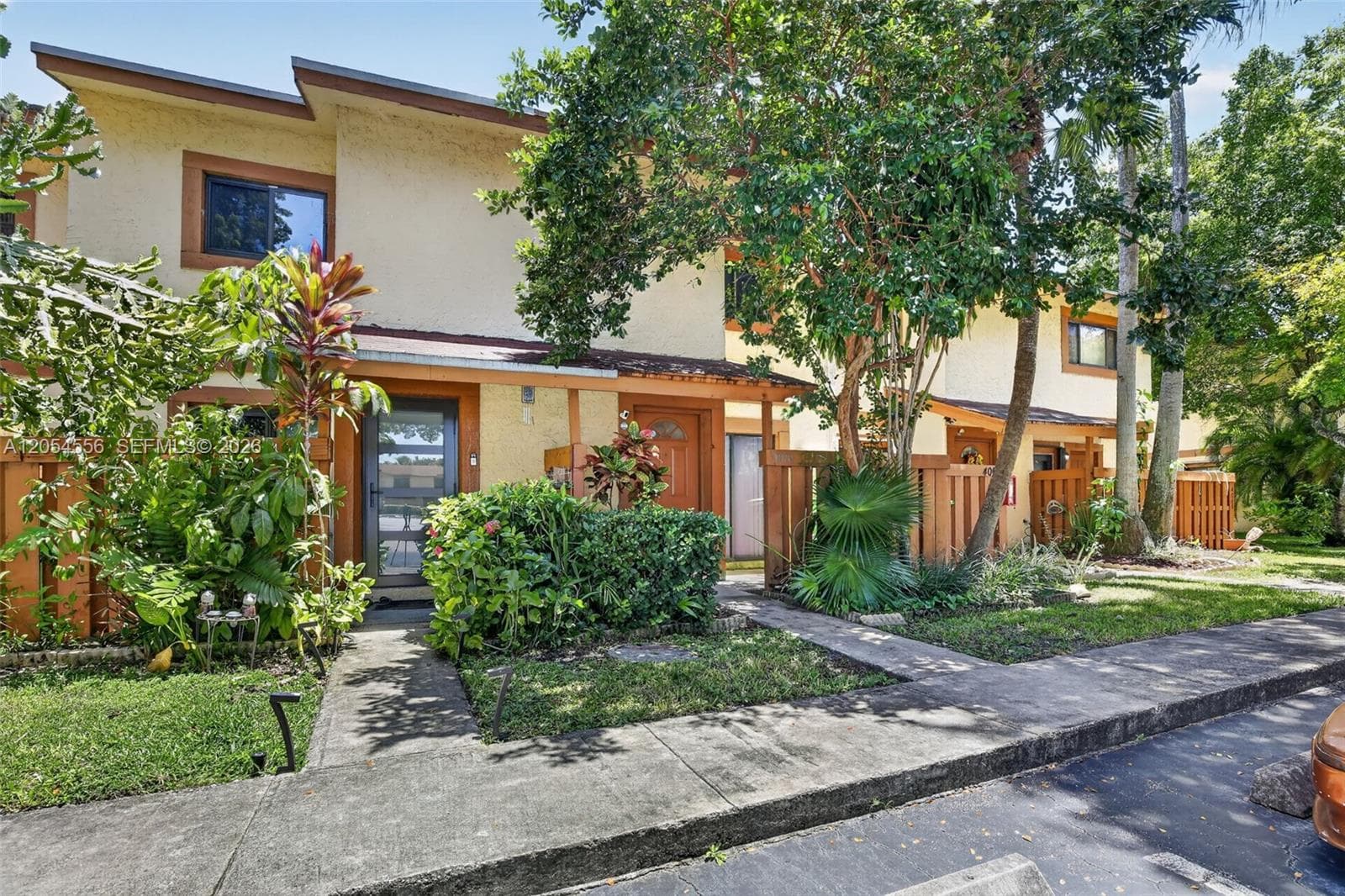 4070 Sierra Ter, Sunrise FL 33351 photo 3