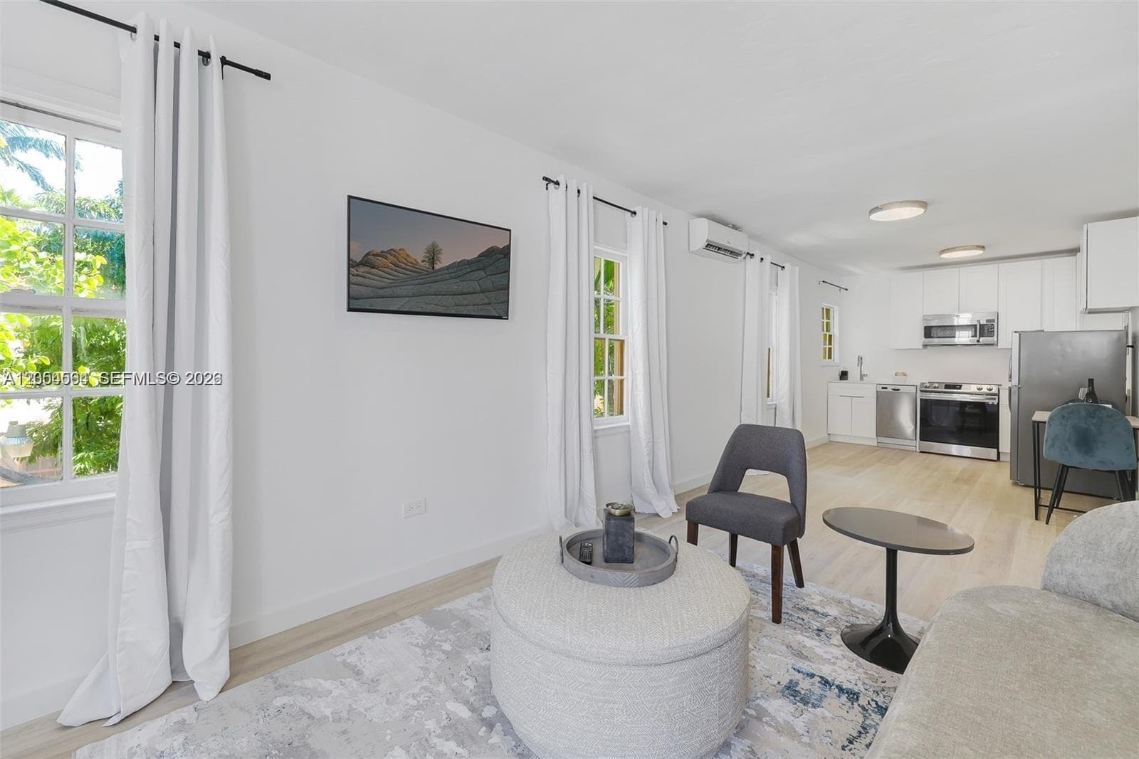 421 75th St # 1, Miami Beach FL 33141 photo 5