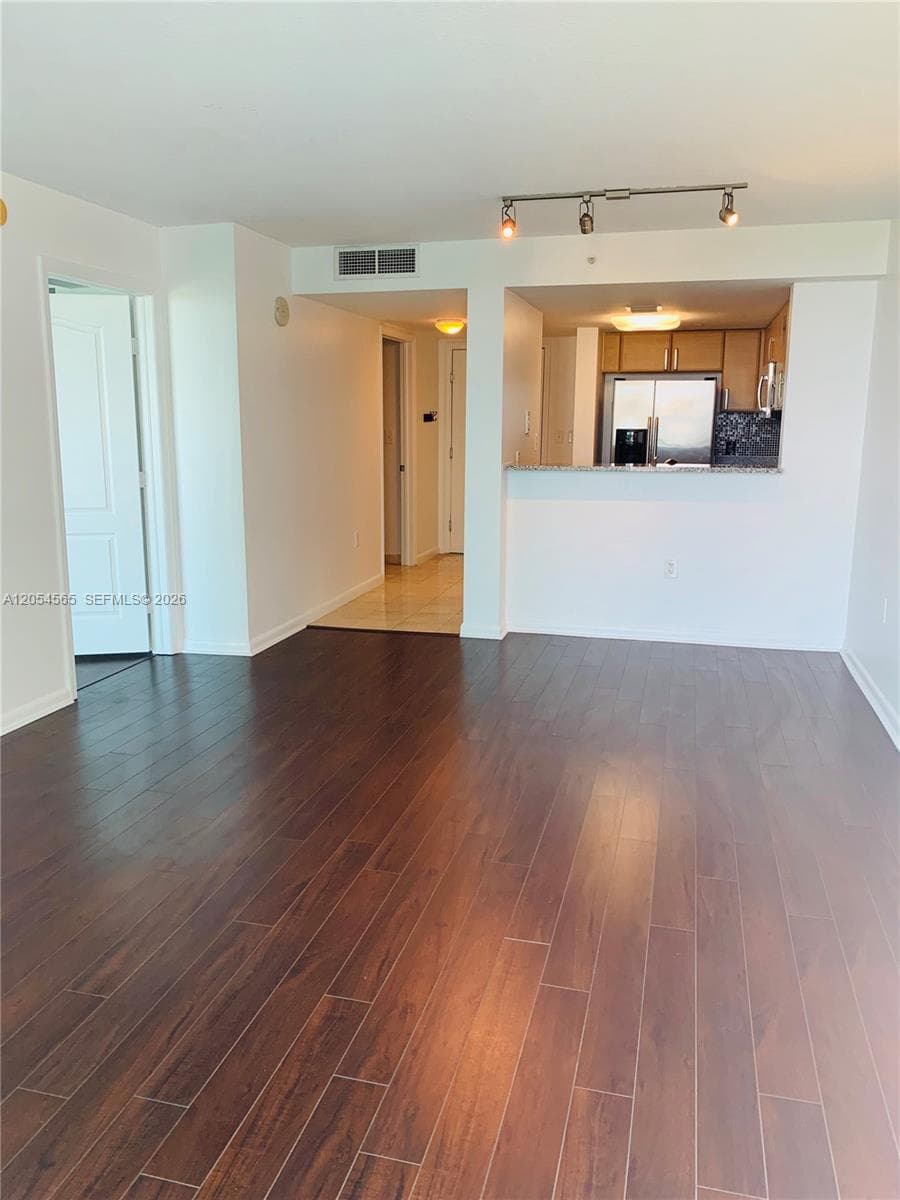2101 Brickell Ave # 2611, Miami FL 33129 photo 2