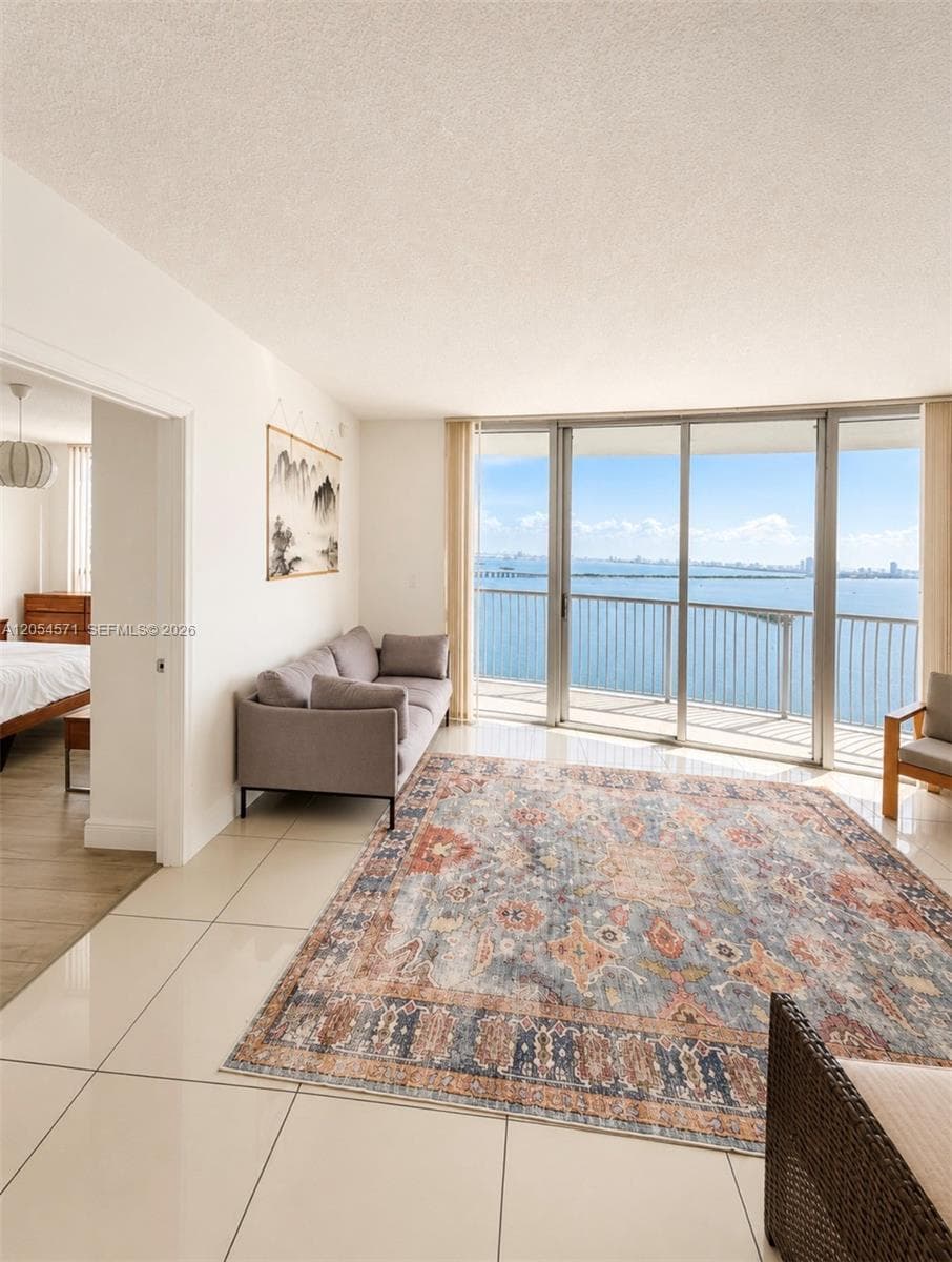1750 N Bayshore Dr # 4201, Miami FL 33132 photo 4