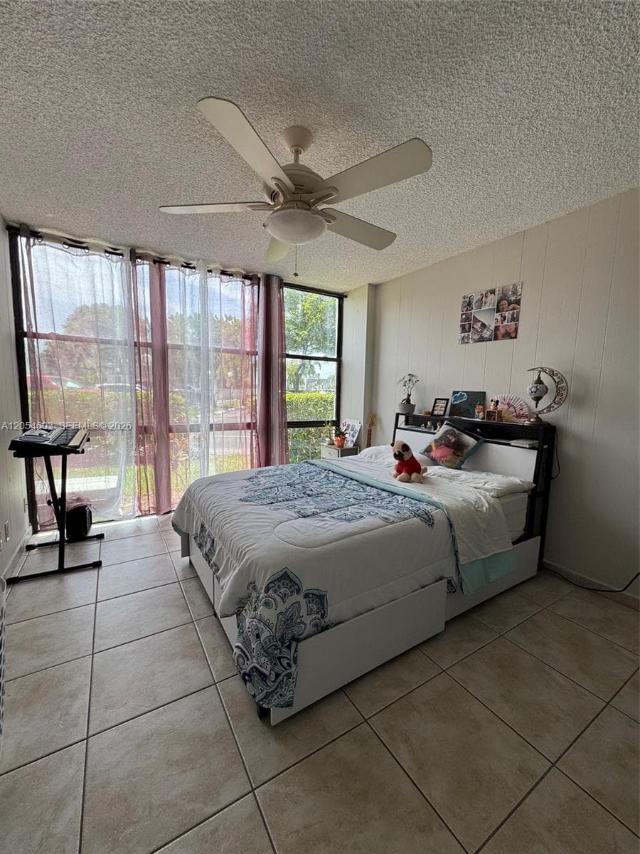 1000 Parkview Dr # 107, Hallandale Beach FL 33009 photo 2