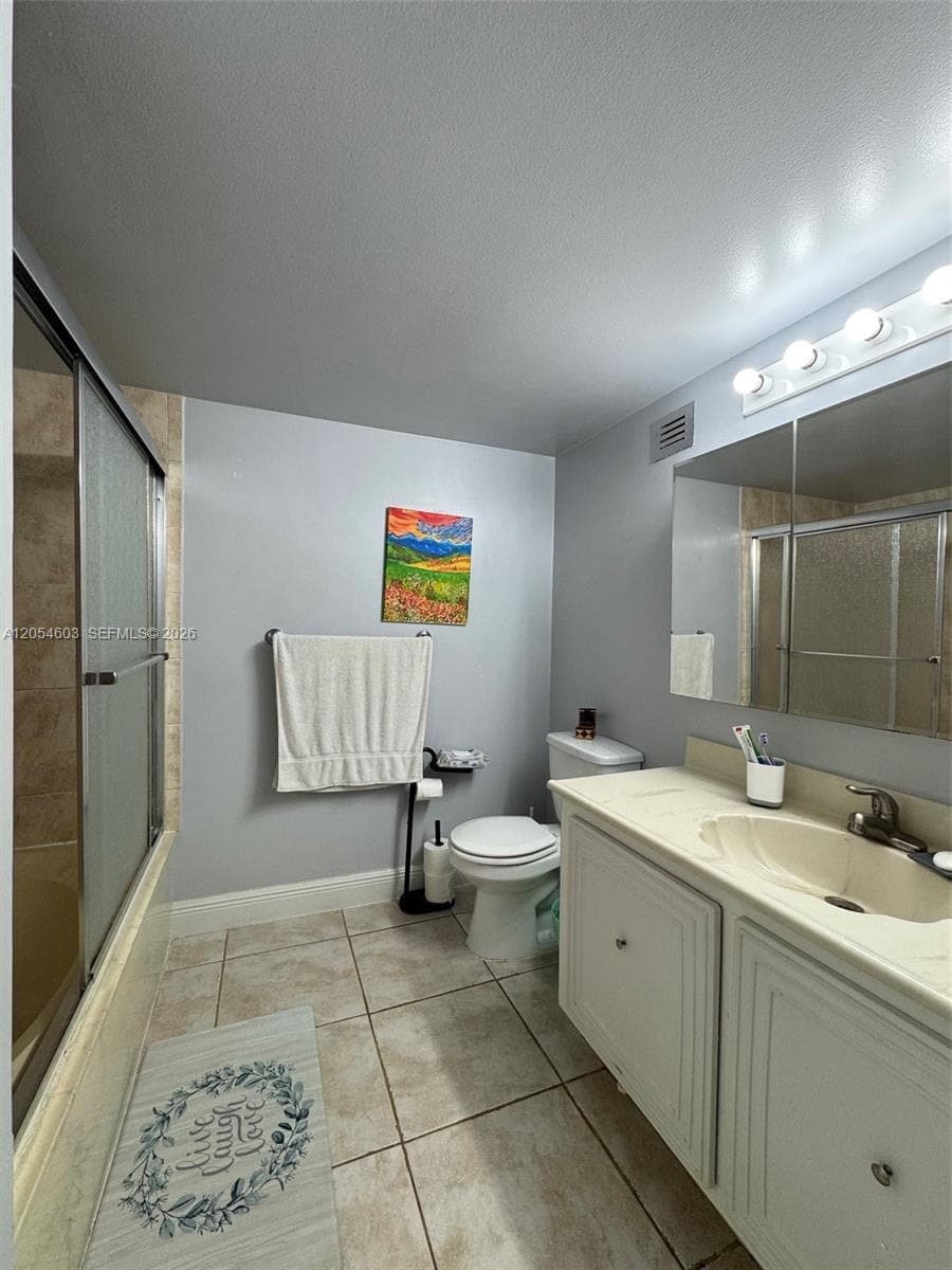 1000 Parkview Dr # 107, Hallandale Beach FL 33009 photo 3