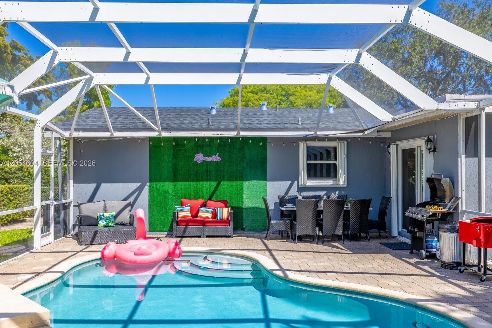 312 N Luna Ct, Hollywood FL 33021 photo 5