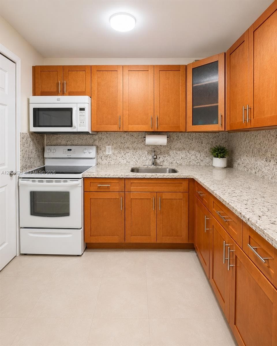 680 Miller Dr # W405, Miami Springs FL 33166 photo 5
