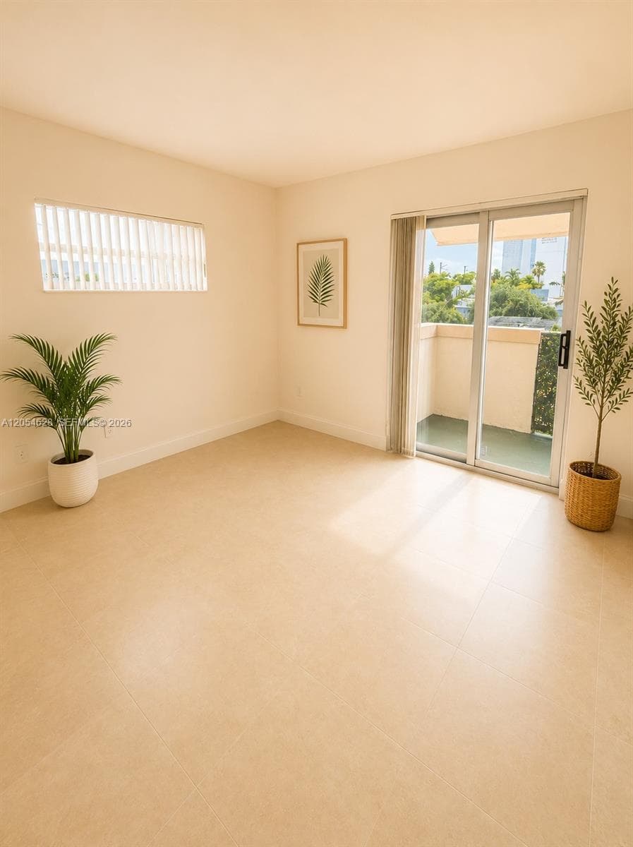 680 Miller Dr # W405, Miami Springs FL 33166 photo 4