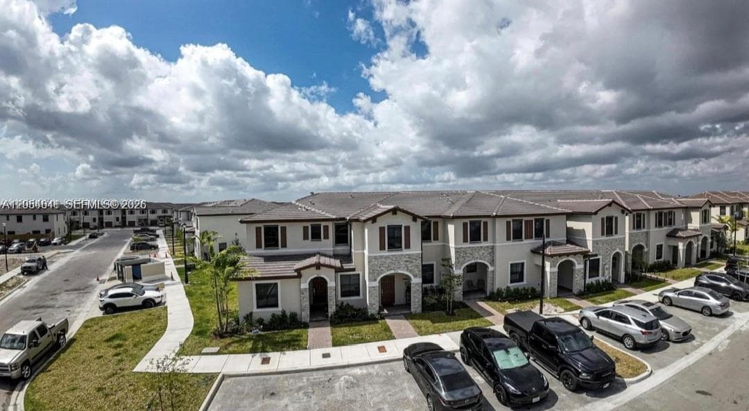 9928 SW 228th Terrace, Cutler Bay FL 33190 photo 2
