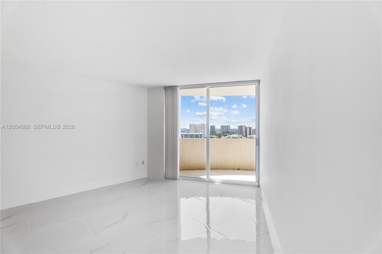 19501 W COUNTRY CLUB DR # 2506, Aventura FL 33180 photo 3