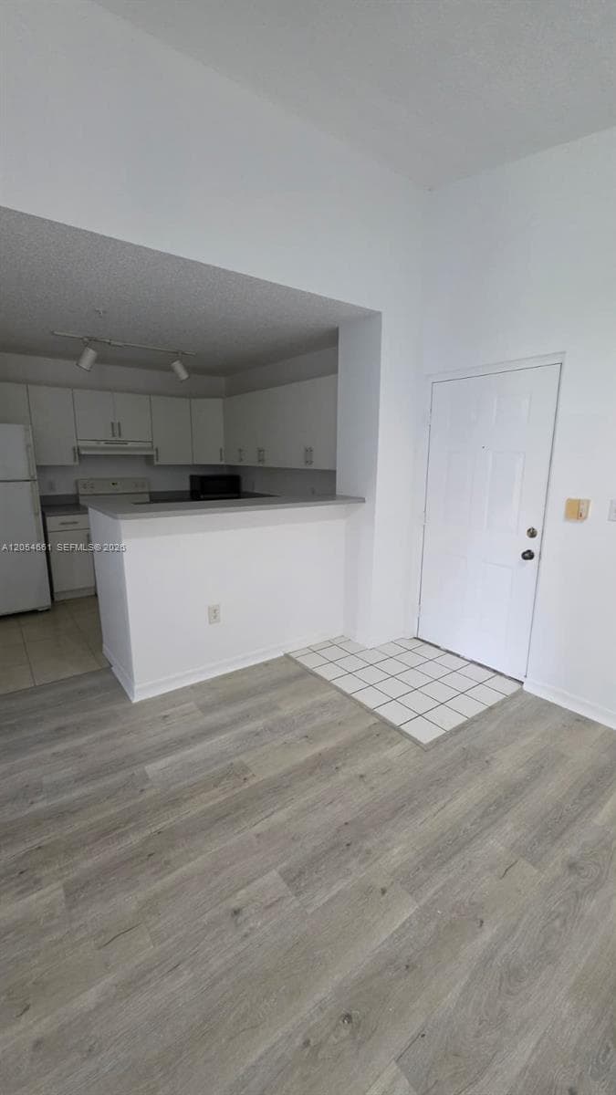 4500 NW 107th Ave # 9, Doral FL 33178 photo 3