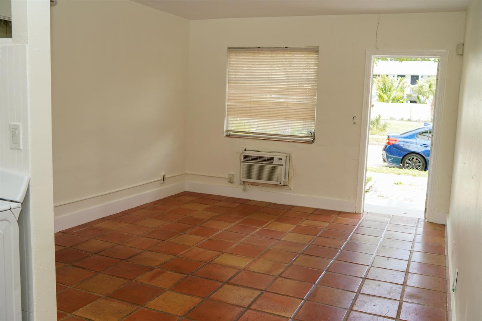 400 51st Street # 404, West Palm Beach FL 33407 photo 3
