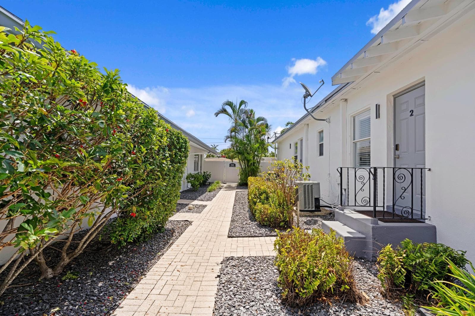 1301 NE 16TH Terrace # 1-9, Fort Lauderdale FL 33304 photo 3