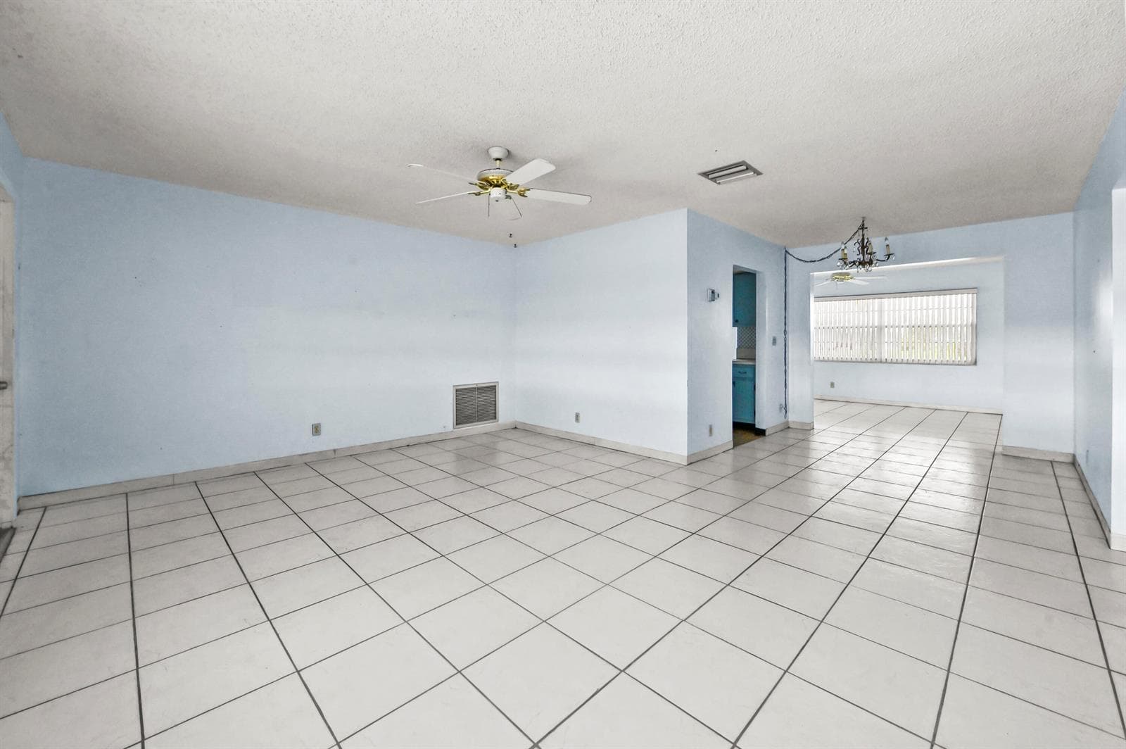 1196 SW Lake Circle, Boynton Beach FL 33426 photo 4