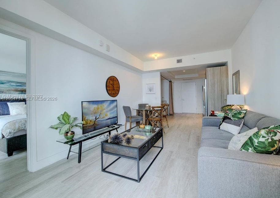 121 NE 34th St # 1603, Miami FL 33137 photo 5
