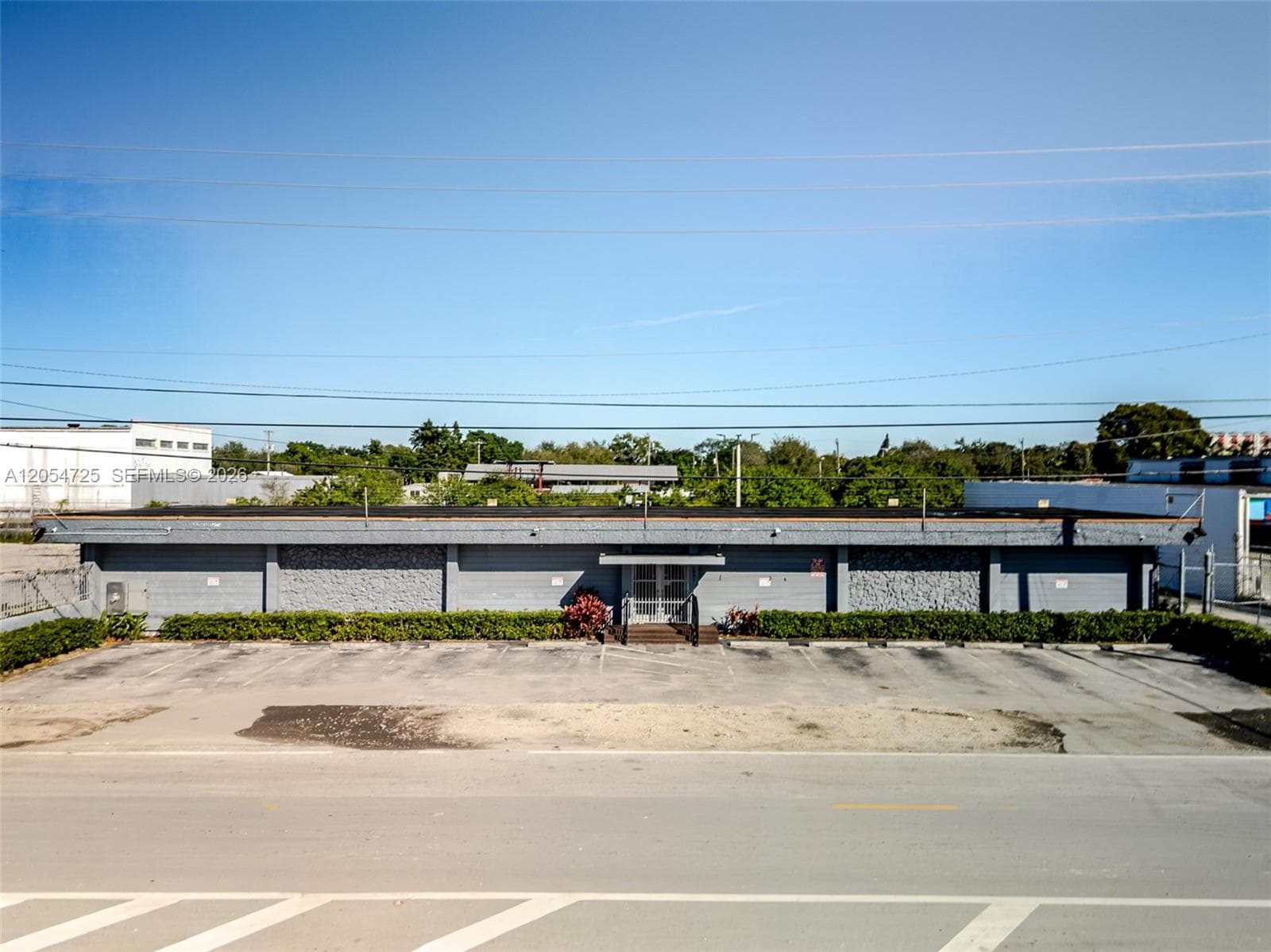1001 NW 72nd St, Miami FL 33150 photo 2