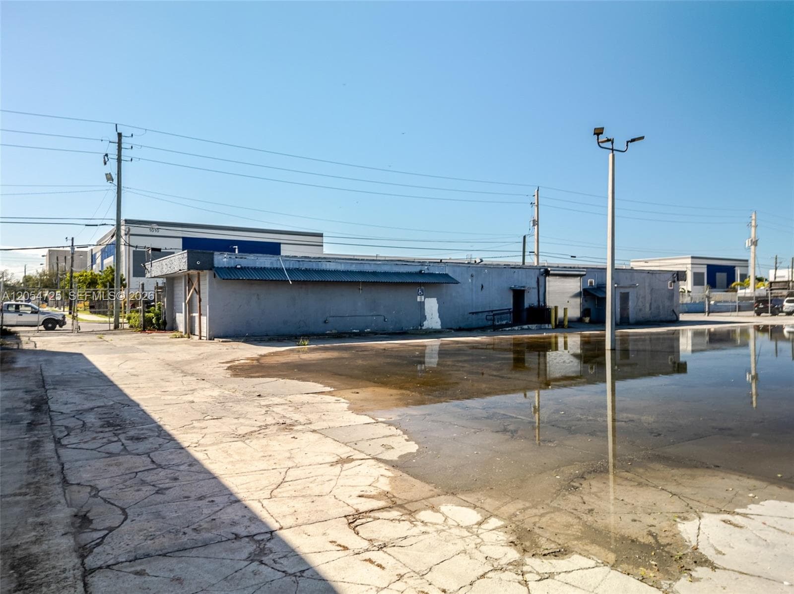 1001 NW 72nd St, Miami FL 33150 photo 4