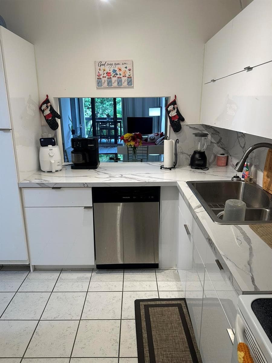 8409 Forest Hills Drive # 205, Coral Springs FL 33065 photo 4