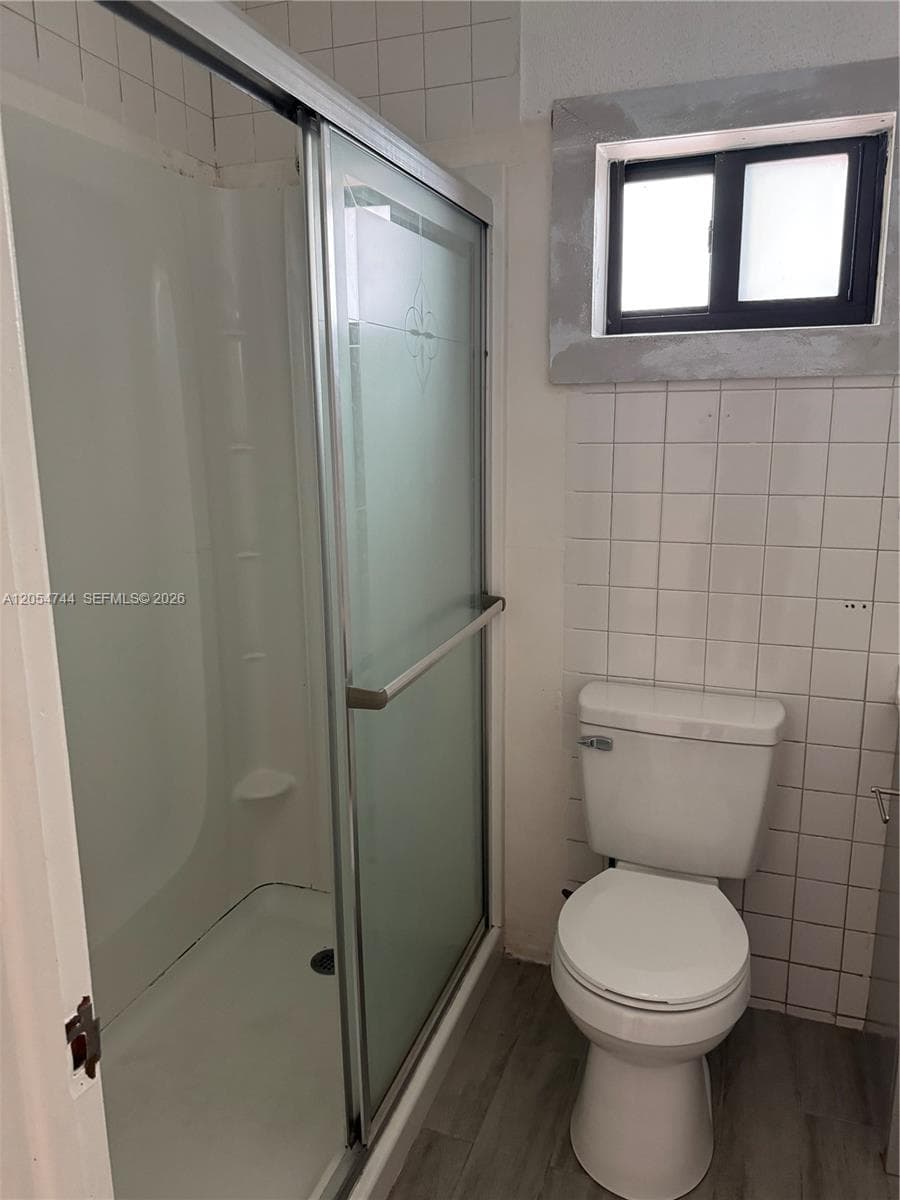8240 NW 181st St # 2, Hialeah, FL 33015 photo 3