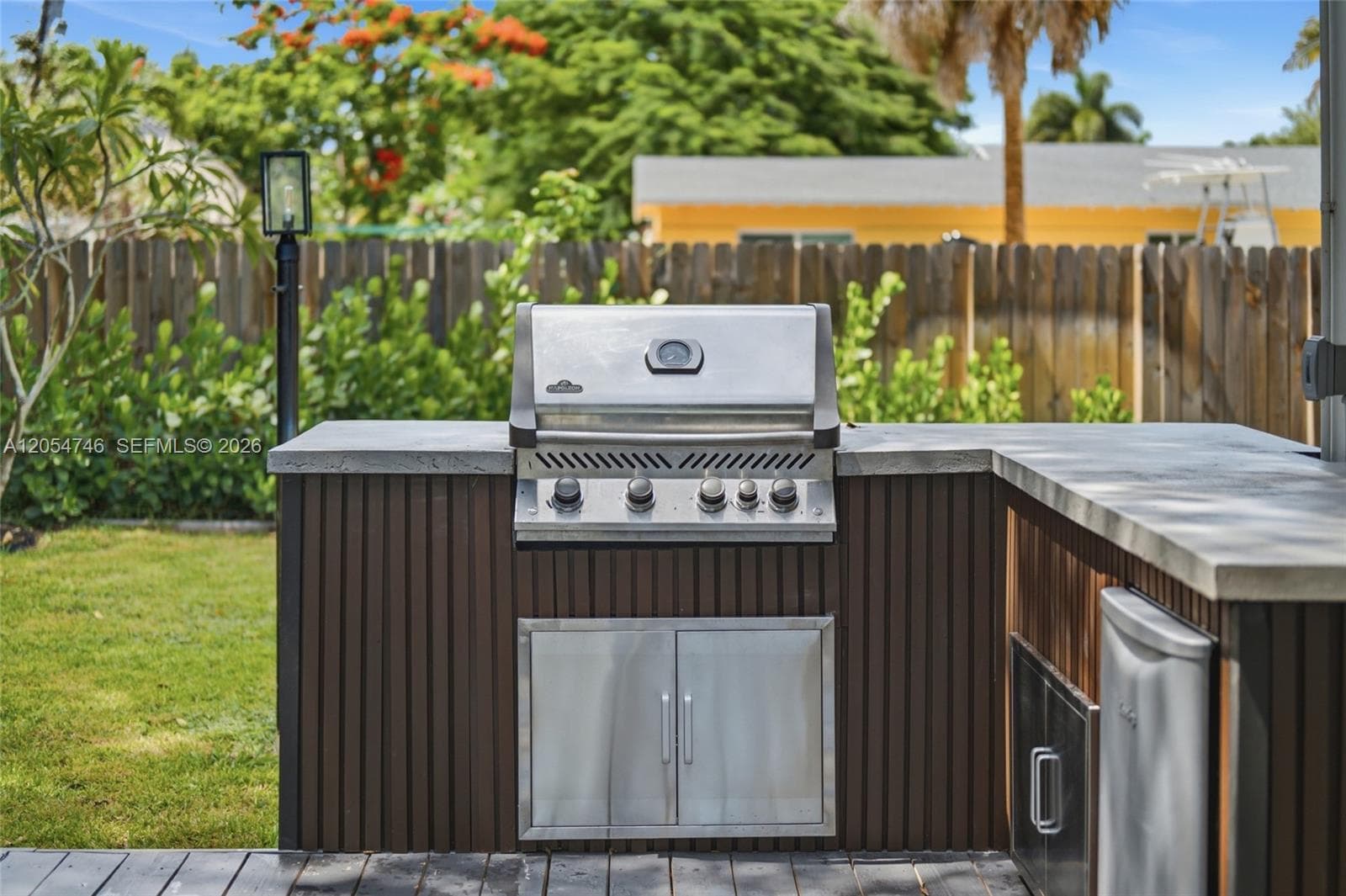 417 NE 11th Ave, Pompano Beach FL 33060 photo 4