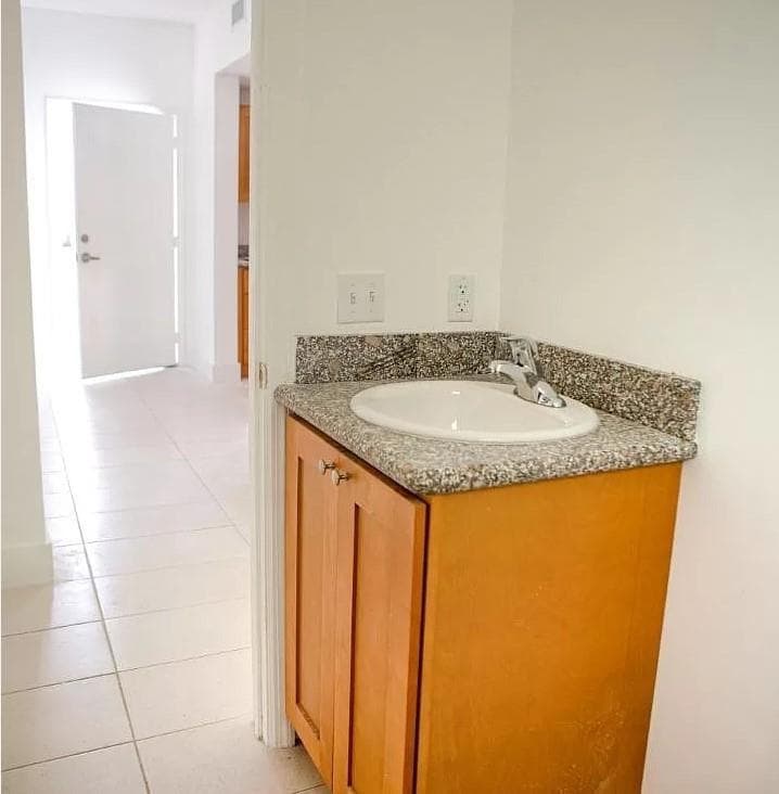 750 SW 2ND Street # 3, Miami FL 33130 photo 5