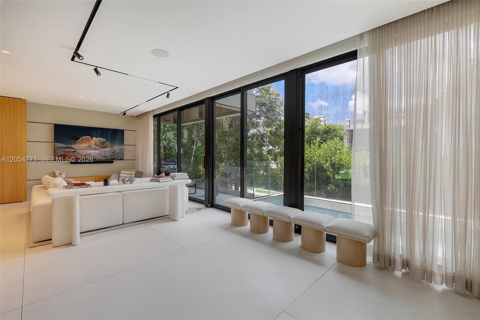 288 Palm Ave, Miami Beach FL 33139 photo 4