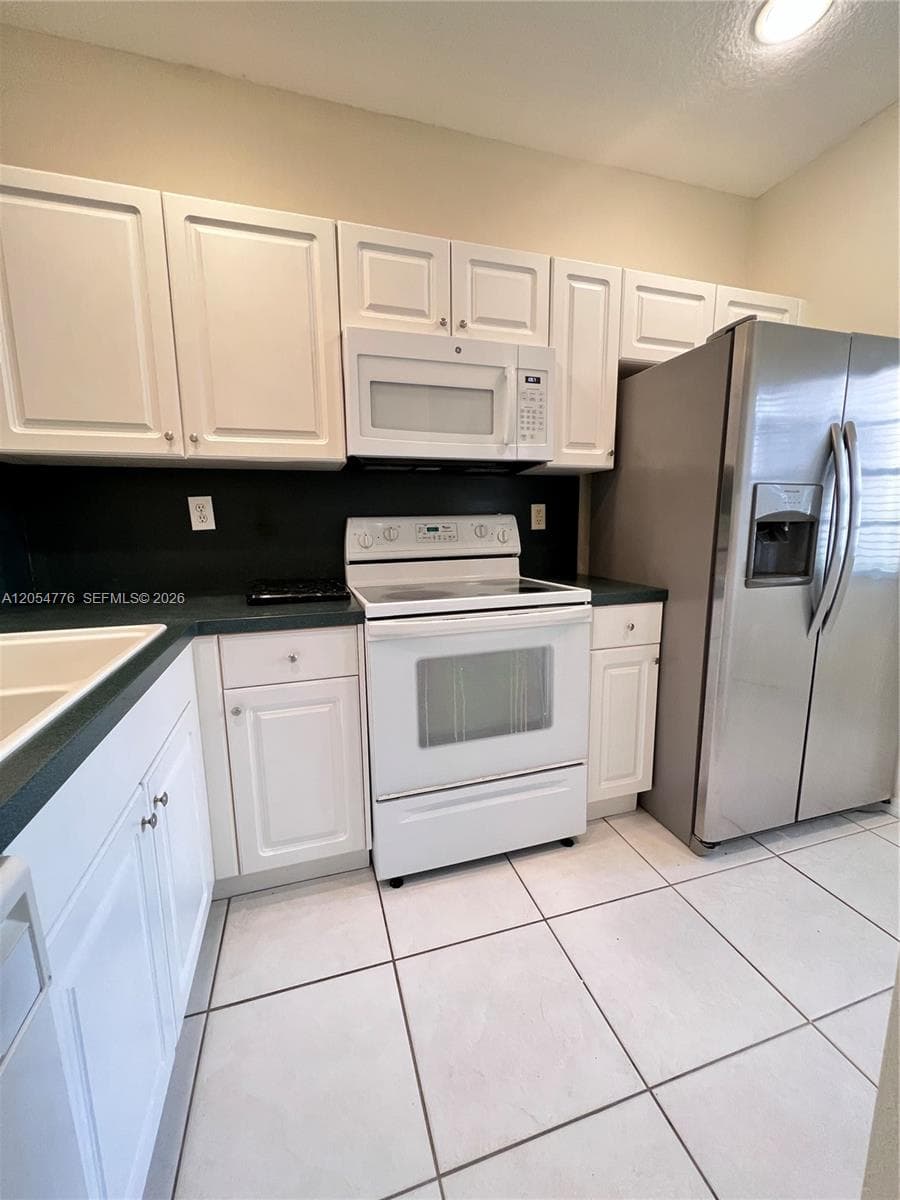 5707 NW 114th Ct # 107, Doral FL 33178 photo 3
