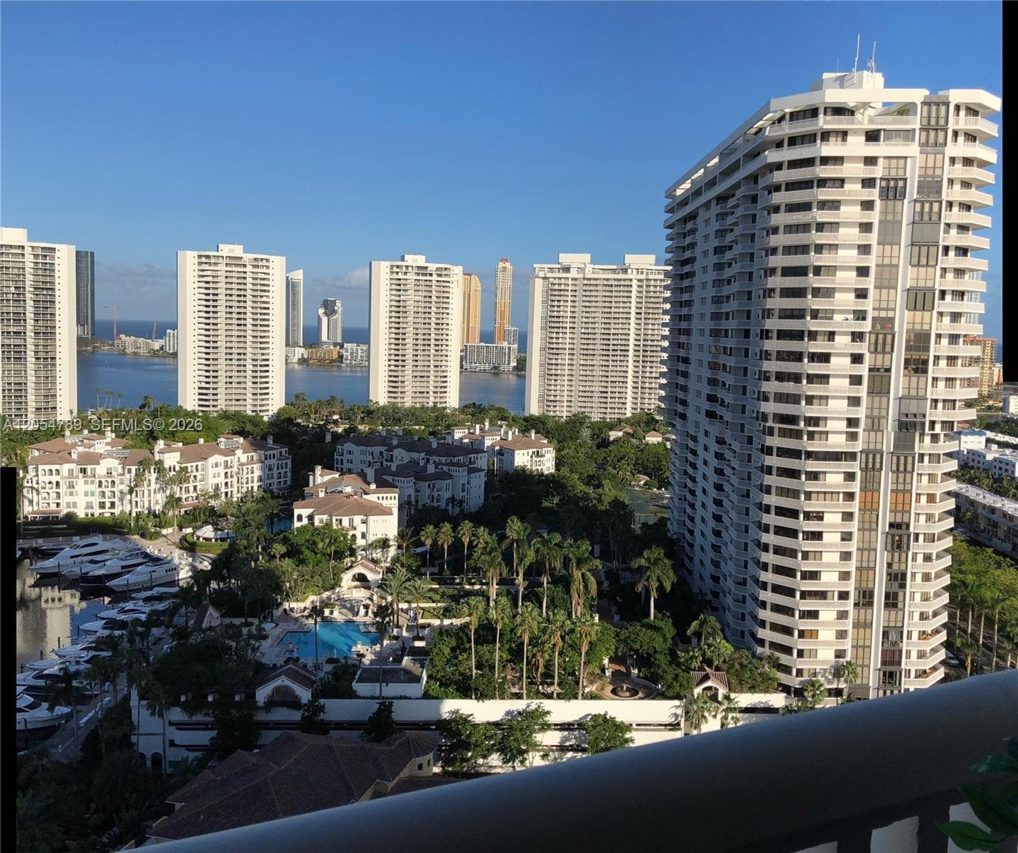 1000 Island Blvd # 2308, Aventura FL 33160 photo 3